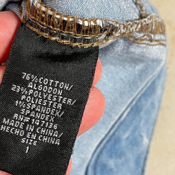 Evermore Acid Washed Denim Shorts 1 - Picture 11 of 11